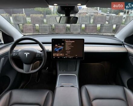 Синий Тесла Model Y, объемом двигателя 0 л и пробегом 35 тыс. км за 34999 $, фото 22 на Automoto.ua