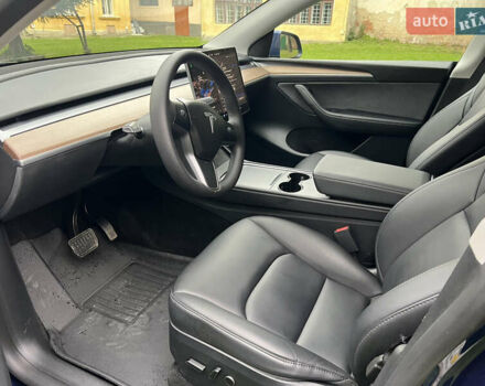 Синий Тесла Model Y, объемом двигателя 0 л и пробегом 37 тыс. км за 27270 $, фото 26 на Automoto.ua