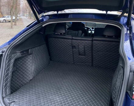 Синий Тесла Model Y, объемом двигателя 0 л и пробегом 32 тыс. км за 29400 $, фото 14 на Automoto.ua