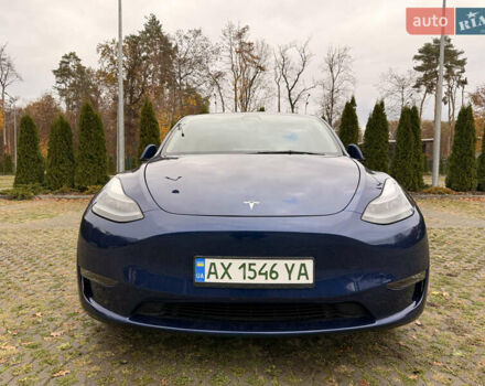 Синий Тесла Model Y, объемом двигателя 0 л и пробегом 46 тыс. км за 31900 $, фото 1 на Automoto.ua