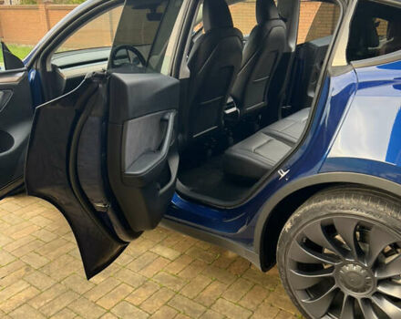 Синий Тесла Model Y, объемом двигателя 0 л и пробегом 32 тыс. км за 32800 $, фото 11 на Automoto.ua