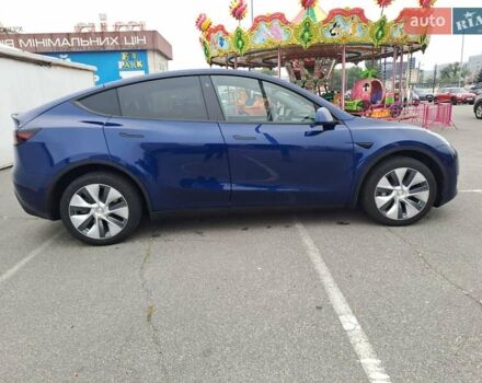 Синий Тесла Model Y, объемом двигателя 0 л и пробегом 34 тыс. км за 29150 $, фото 2 на Automoto.ua