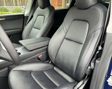 Синий Тесла Model Y, объемом двигателя 0 л и пробегом 18 тыс. км за 31200 $, фото 24 на Automoto.ua