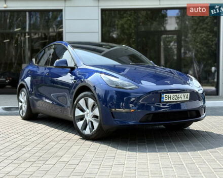 Синий Тесла Model Y, объемом двигателя 0 л и пробегом 12 тыс. км за 29000 $, фото 4 на Automoto.ua