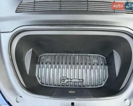 Синий Тесла Model Y, объемом двигателя 0 л и пробегом 36 тыс. км за 31000 $, фото 96 на Automoto.ua