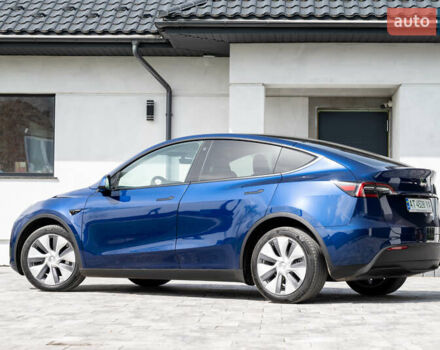 Синий Тесла Model Y, объемом двигателя 0 л и пробегом 55 тыс. км за 27200 $, фото 5 на Automoto.ua