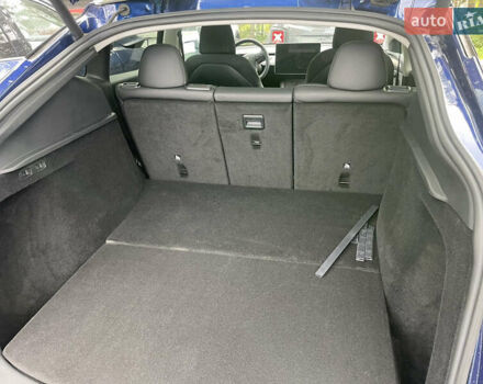 Синий Тесла Model Y, объемом двигателя 0 л и пробегом 41 тыс. км за 28500 $, фото 8 на Automoto.ua