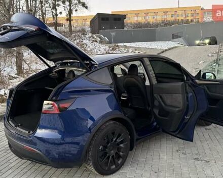Синий Тесла Model Y, объемом двигателя 0 л и пробегом 15 тыс. км за 31500 $, фото 29 на Automoto.ua