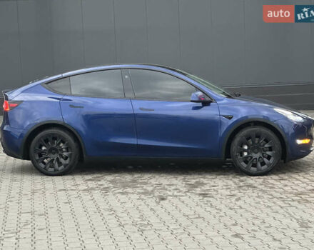 Синий Тесла Model Y, объемом двигателя 0 л и пробегом 36 тыс. км за 33000 $, фото 10 на Automoto.ua