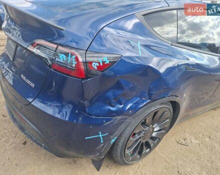 Синий Тесла Model Y, объемом двигателя 0 л и пробегом 37 тыс. км за 23000 $, фото 6 на Automoto.ua