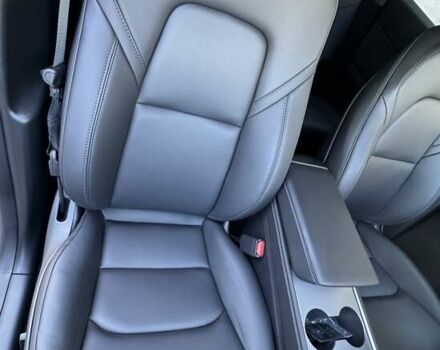 Синий Тесла Model Y, объемом двигателя 0 л и пробегом 18 тыс. км за 31499 $, фото 21 на Automoto.ua