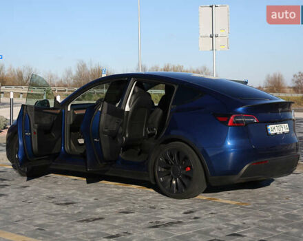 Синий Тесла Model Y, объемом двигателя 0 л и пробегом 19 тыс. км за 33900 $, фото 3 на Automoto.ua