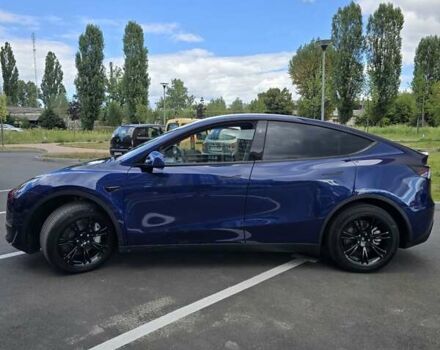 Синий Тесла Model Y, объемом двигателя 0 л и пробегом 5 тыс. км за 35000 $, фото 2 на Automoto.ua