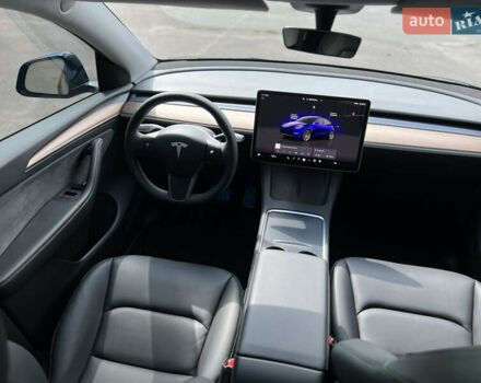 Синий Тесла Model Y, объемом двигателя 0 л и пробегом 9 тыс. км за 29999 $, фото 23 на Automoto.ua