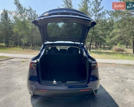 Синий Тесла Model Y, объемом двигателя 0 л и пробегом 24 тыс. км за 38800 $, фото 20 на Automoto.ua