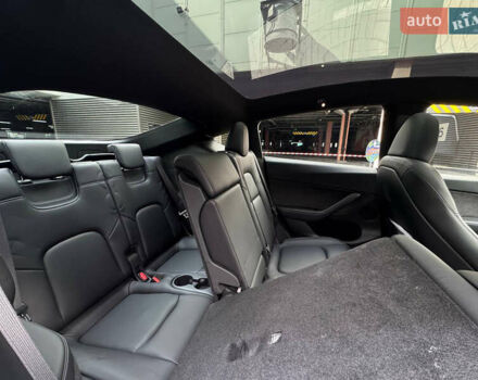 Синий Тесла Model Y, объемом двигателя 0 л и пробегом 1 тыс. км за 34000 $, фото 9 на Automoto.ua