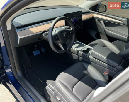 Синий Тесла Model Y, объемом двигателя 0 л и пробегом 9 тыс. км за 29999 $, фото 16 на Automoto.ua
