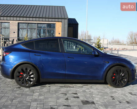Синий Тесла Model Y, объемом двигателя 0 л и пробегом 19 тыс. км за 33900 $, фото 7 на Automoto.ua