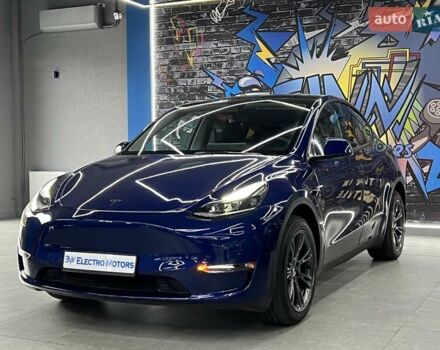 Синий Тесла Model Y, объемом двигателя 0 л и пробегом 8 тыс. км за 34199 $, фото 3 на Automoto.ua
