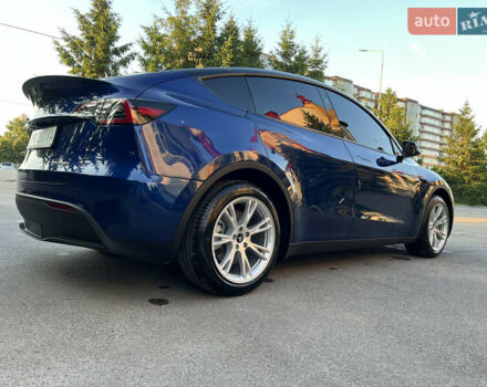 Синий Тесла Model Y, объемом двигателя 0 л и пробегом 13 тыс. км за 29500 $, фото 18 на Automoto.ua