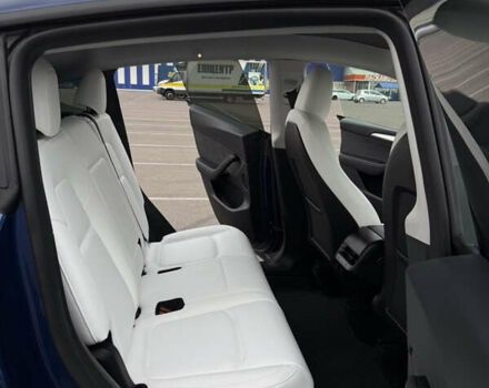 Синий Тесла Model Y, объемом двигателя 0 л и пробегом 7 тыс. км за 34900 $, фото 42 на Automoto.ua