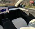 Синий Тесла Model Y, объемом двигателя 0 л и пробегом 10 тыс. км за 32500 $, фото 43 на Automoto.ua