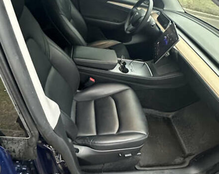 Синій Тесла Model Y, об'ємом двигуна 0 л та пробігом 38 тис. км за 25500 $, фото 8 на Automoto.ua