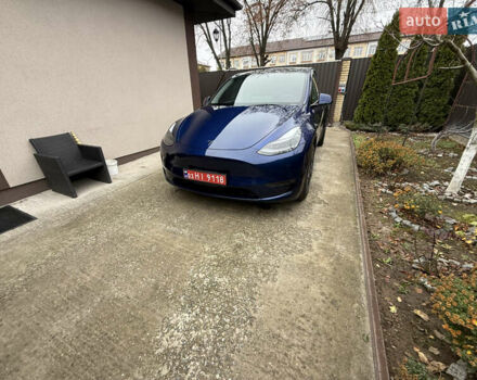 Синий Тесла Model Y, объемом двигателя 0 л и пробегом 9 тыс. км за 28900 $, фото 5 на Automoto.ua