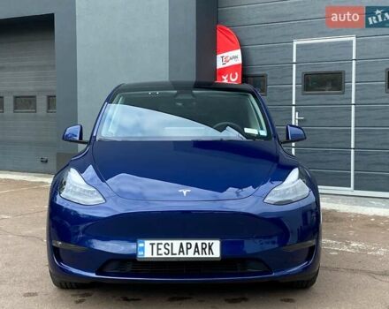 Синий Тесла Model Y, объемом двигателя 0 л и пробегом 16 тыс. км за 36999 $, фото 2 на Automoto.ua