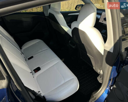 Синий Тесла Model Y, объемом двигателя 0 л и пробегом 10 тыс. км за 32500 $, фото 12 на Automoto.ua