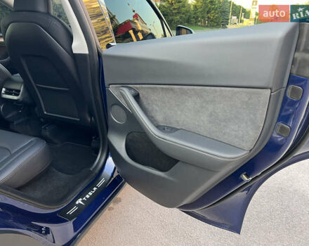 Синий Тесла Model Y, объемом двигателя 0 л и пробегом 13 тыс. км за 29500 $, фото 40 на Automoto.ua