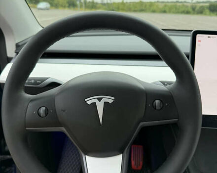 Синий Тесла Model Y, объемом двигателя 0 л и пробегом 7 тыс. км за 34900 $, фото 44 на Automoto.ua
