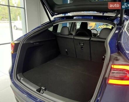 Синий Тесла Model Y, объемом двигателя 0 л и пробегом 8 тыс. км за 34199 $, фото 26 на Automoto.ua