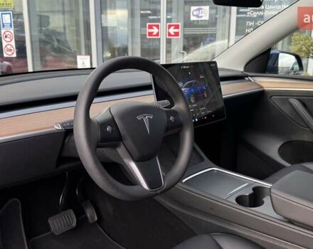 Тесла Model Y 2024 в Чернигове на Automoto.ua Синий Тесла Model Y, объемом двигателя 0 л и пробегом 6 тыс. км за 31800 $, фото 19 на Automoto.ua