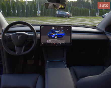 Синий Тесла Model Y, объемом двигателя 0 л и пробегом 7 тыс. км за 33500 $, фото 9 на Automoto.ua