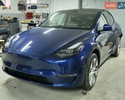 Синий Тесла Model Y, объемом двигателя 0 л и пробегом 44 тыс. км за 25000 $, фото 1 на Automoto.ua