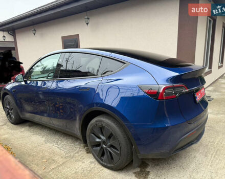 Синий Тесла Model Y, объемом двигателя 0 л и пробегом 9 тыс. км за 28900 $, фото 3 на Automoto.ua