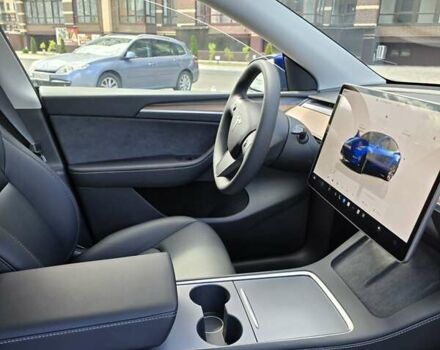 Синий Тесла Model Y, объемом двигателя 0 л и пробегом 5 тыс. км за 35000 $, фото 16 на Automoto.ua