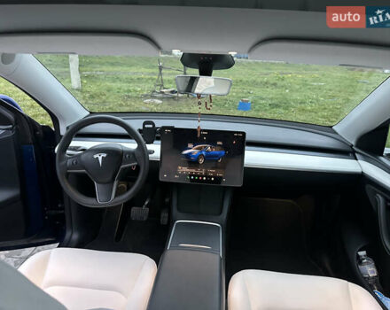 Синий Тесла Model Y, объемом двигателя 0 л и пробегом 47 тыс. км за 32000 $, фото 17 на Automoto.ua