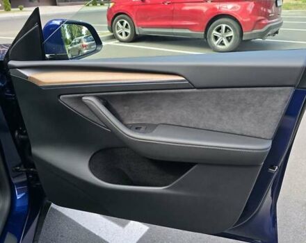 Синий Тесла Model Y, объемом двигателя 0 л и пробегом 5 тыс. км за 35000 $, фото 19 на Automoto.ua