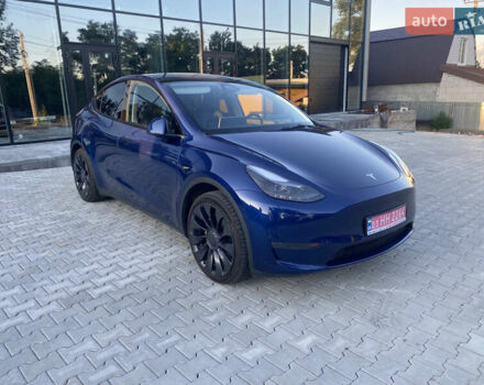 Синий Тесла Model Y, объемом двигателя 0 л и пробегом 27 тыс. км за 26500 $, фото 16 на Automoto.ua