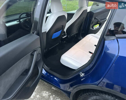 Синий Тесла Model Y, объемом двигателя 0 л и пробегом 47 тыс. км за 32000 $, фото 14 на Automoto.ua