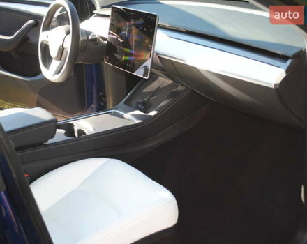 Синій Тесла Model Y, об'ємом двигуна 0 л та пробігом 24 тис. км за 26400 $, фото 30 на Automoto.ua
