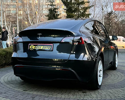Синий Тесла Model Y, объемом двигателя 0 л и пробегом 24 тыс. км за 33850 $, фото 6 на Automoto.ua