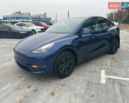 Синий Тесла Model Y, объемом двигателя 0 л и пробегом 9 тыс. км за 28900 $, фото 1 на Automoto.ua