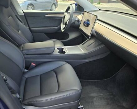 Синий Тесла Model Y, объемом двигателя 0 л и пробегом 5 тыс. км за 35000 $, фото 18 на Automoto.ua
