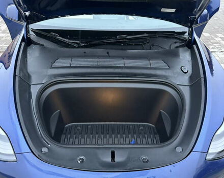 Синий Тесла Model Y, объемом двигателя 0 л и пробегом 47 тыс. км за 32000 $, фото 24 на Automoto.ua