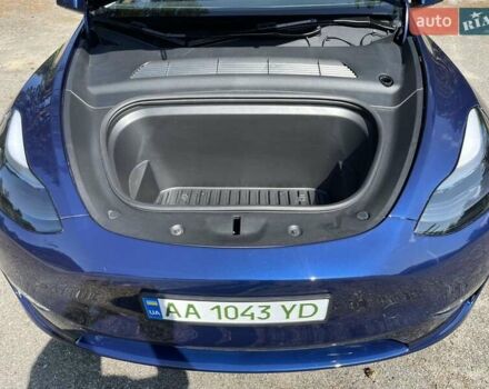 Синий Тесла Model Y, объемом двигателя 0 л и пробегом 24 тыс. км за 38800 $, фото 15 на Automoto.ua