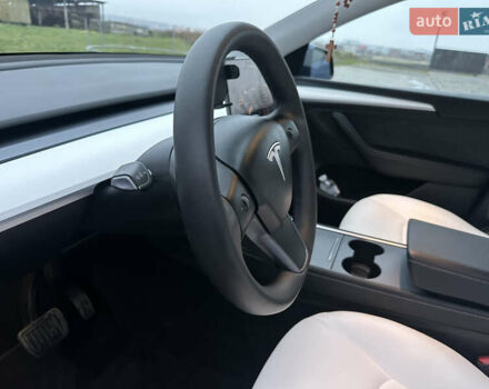Синий Тесла Model Y, объемом двигателя 0 л и пробегом 47 тыс. км за 32000 $, фото 23 на Automoto.ua