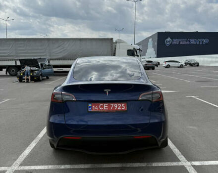 Синий Тесла Model Y, объемом двигателя 0 л и пробегом 5 тыс. км за 26700 $, фото 3 на Automoto.ua